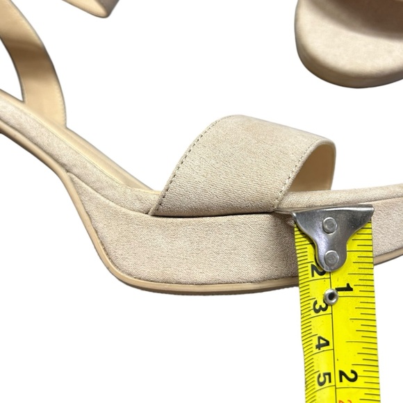 CL By CHINESE LAUNDRY womens tan neutral Go On Block Heels Dress Shoes size 9.5W - Picture 9 of 9